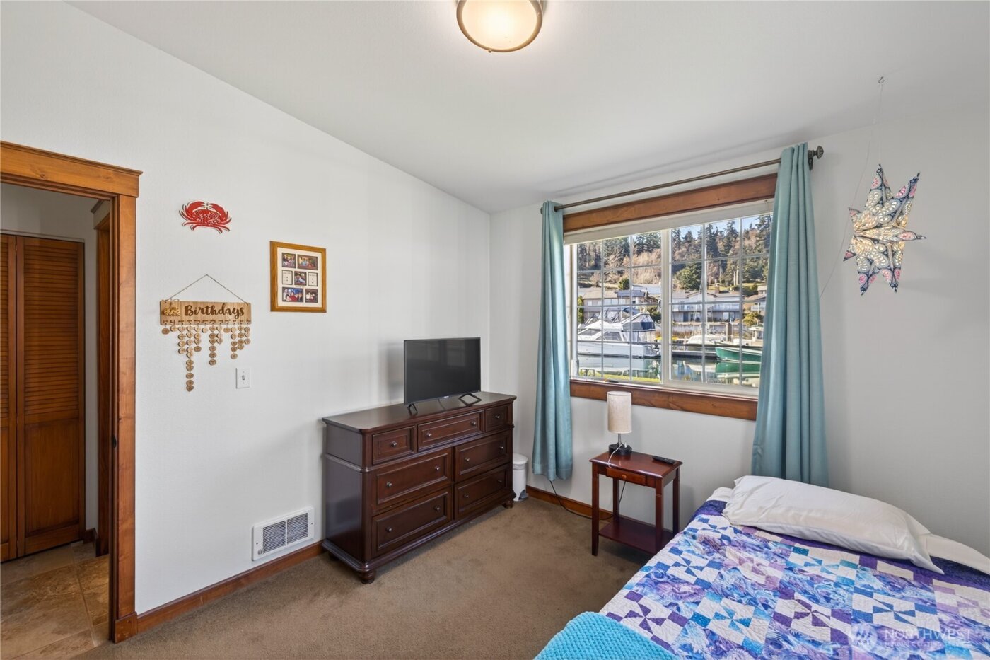 2227 Mariners Way , Oak Harbor, WA 98277