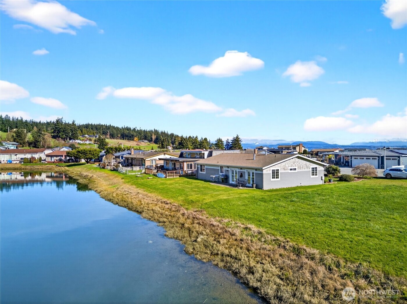 2227 Mariners Way , Oak Harbor, WA 98277