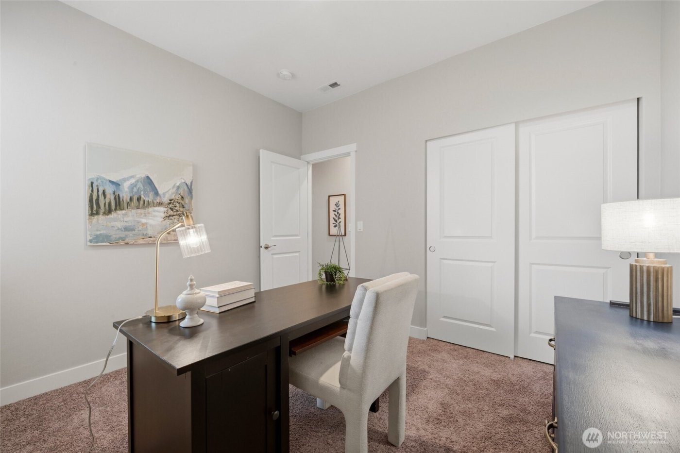 950 York Street , Buckley, WA 98321