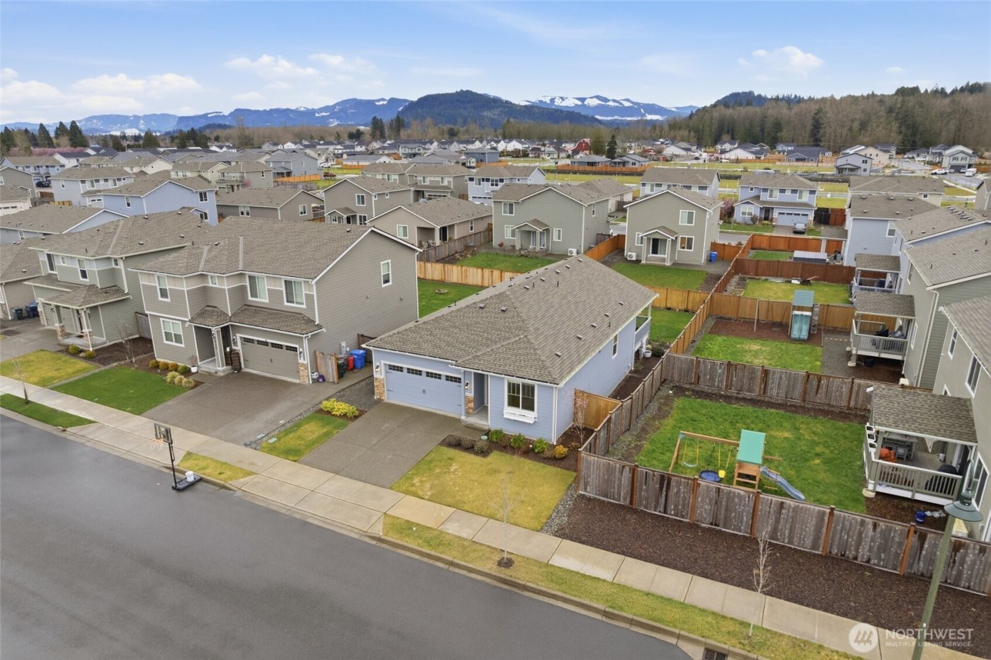 950 York Street , Buckley, WA 98321