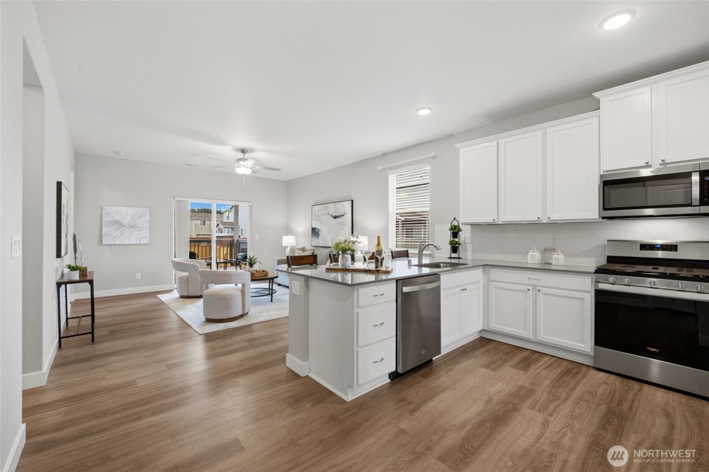 950 York Street , Buckley, WA 98321