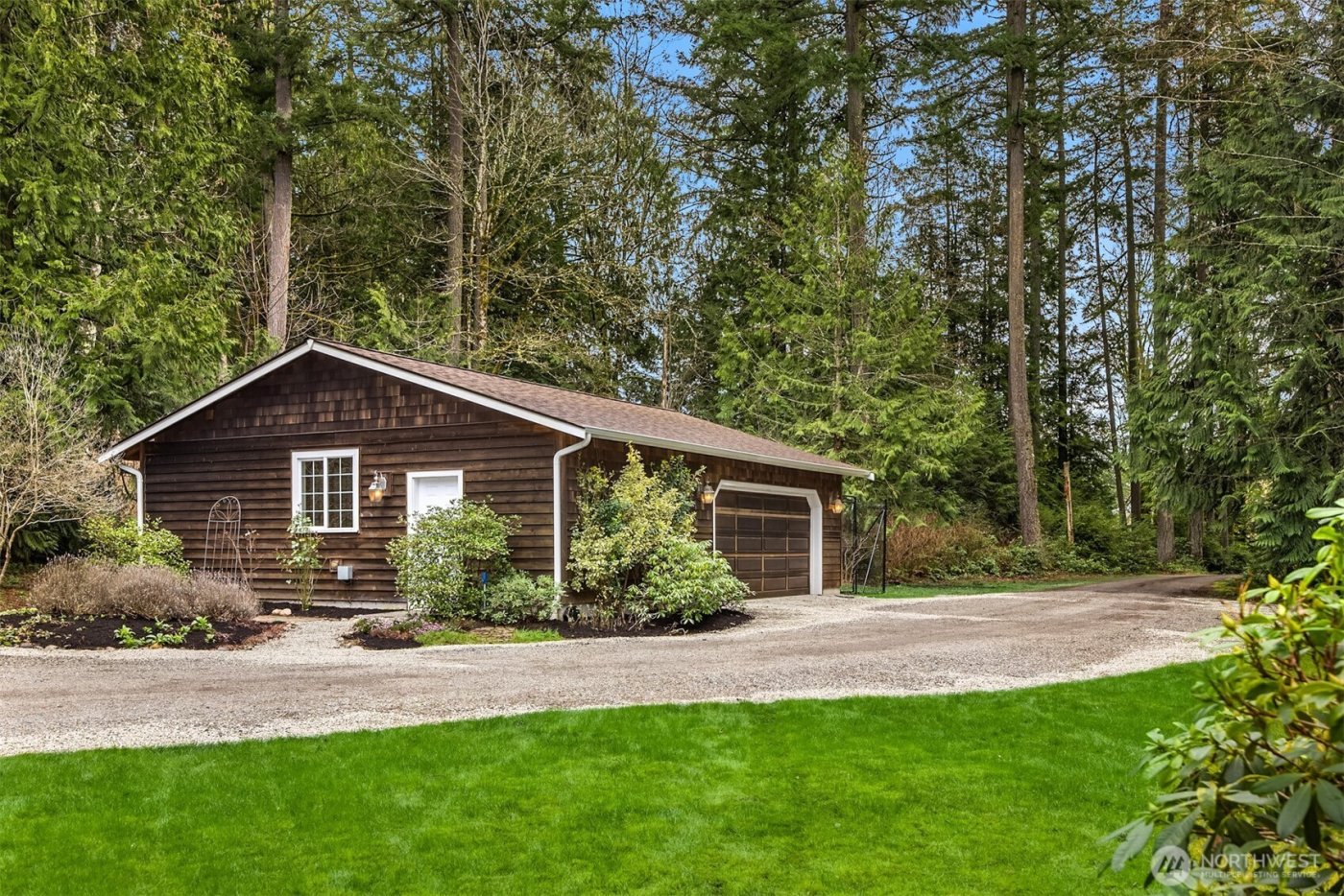 12615 Kallgren Road NE, Bainbridge Island, WA 98110