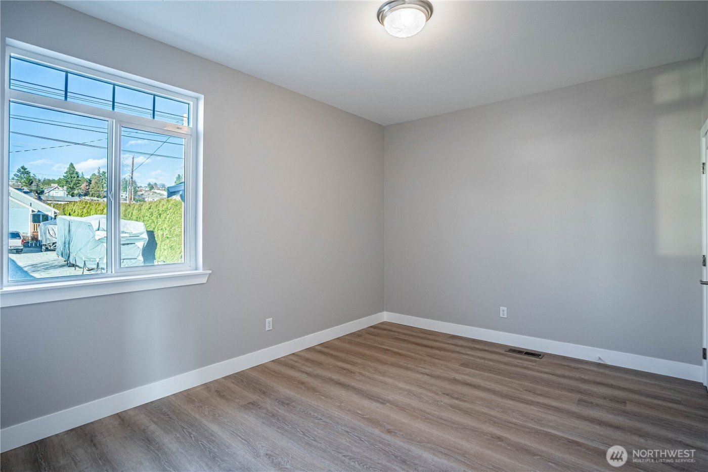 744 Wapato Way ##B, Manson, WA 98831
