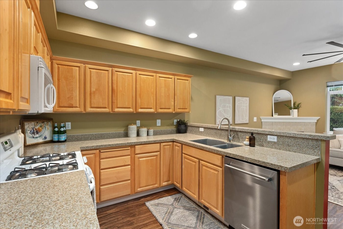 5300 Glenwood Avenue #U-2, Everett, WA 98203