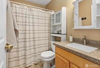 5300 Glenwood Avenue #U-2, Everett, WA 98203 - Photo 32