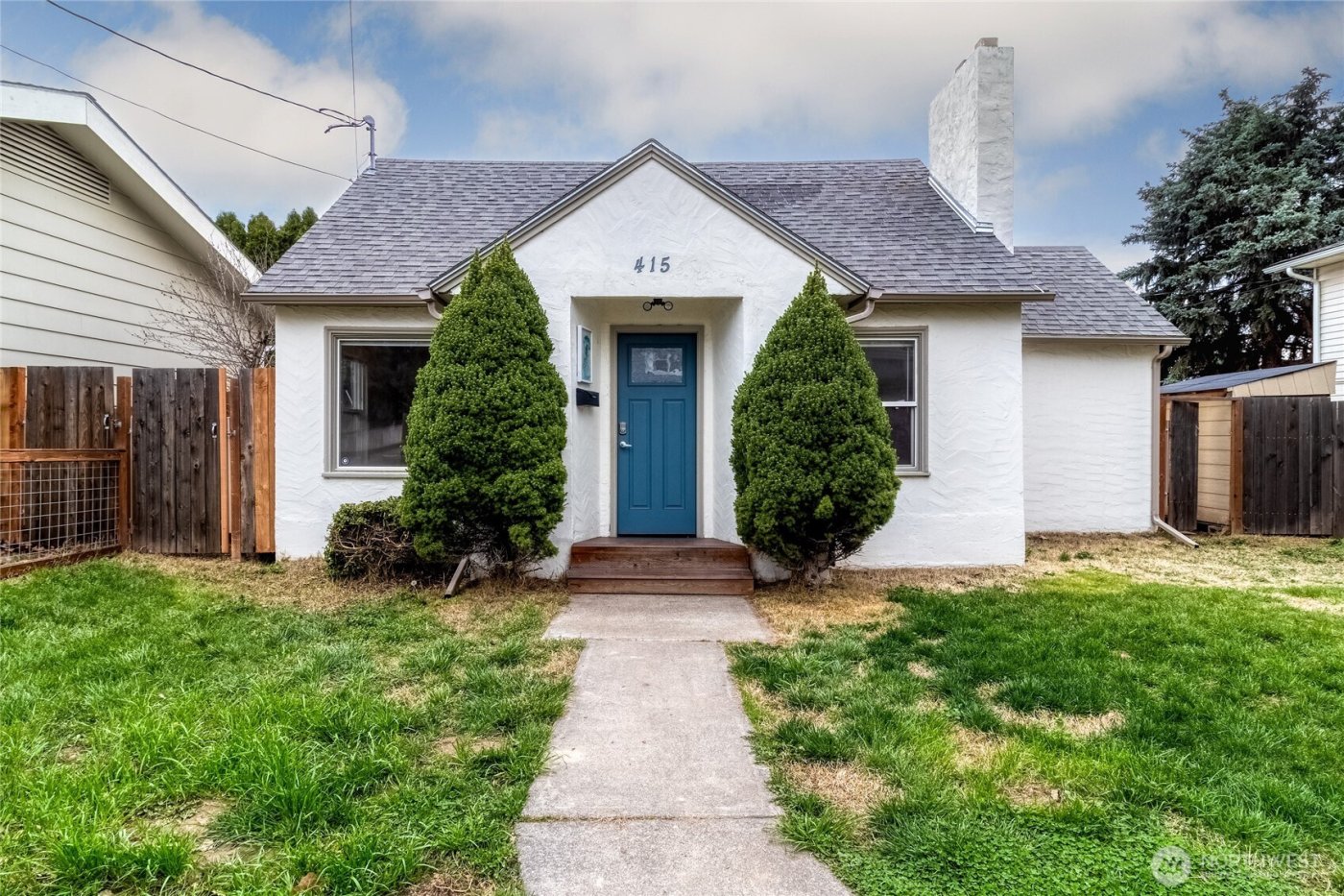 415 SE 5th Street , College Place, WA 99324