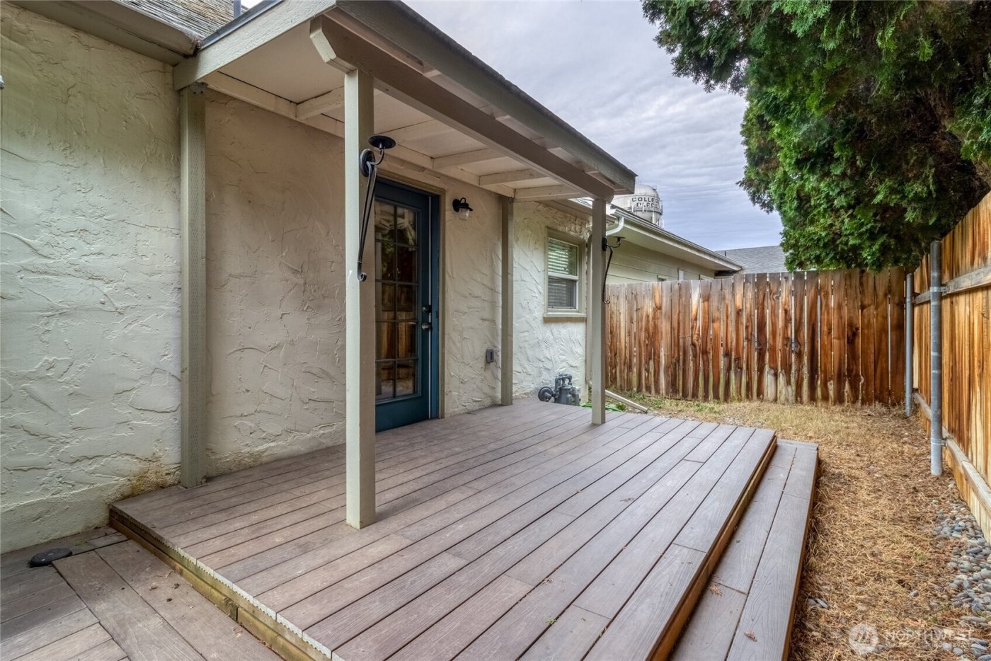 415 SE 5th Street , College Place, WA 99324