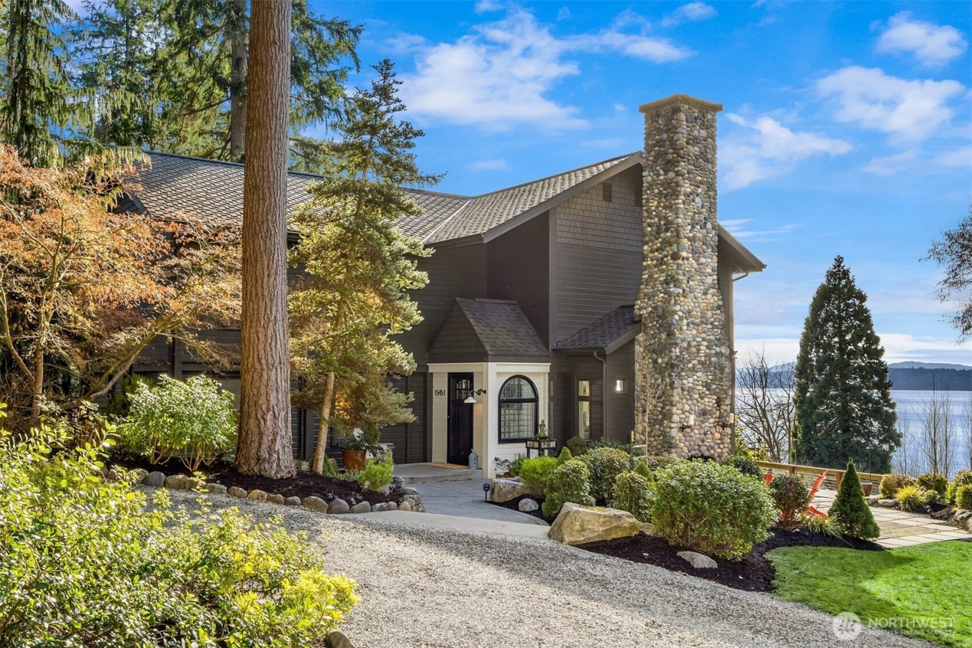 15451 Harvey Road NE, Bainbridge Island, WA 98110