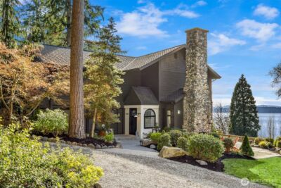 15451 Harvey Road NE, Bainbridge Island, WA 98110