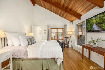 15451 Harvey Road NE, Bainbridge Island, WA 98110 - Photo 26