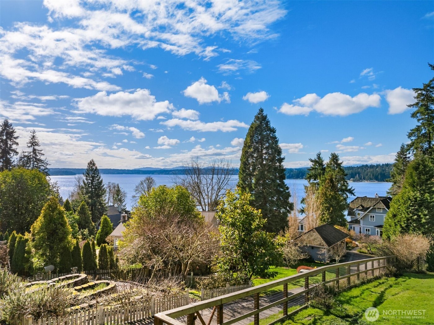 15451 Harvey Road NE, Bainbridge Island, WA 98110