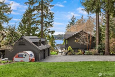 15451 Harvey Road NE, Bainbridge Island, WA 98110 - Photo 38
