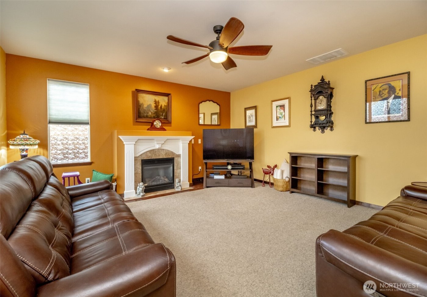 6977 Flute Street SE, Lacey, WA 98513