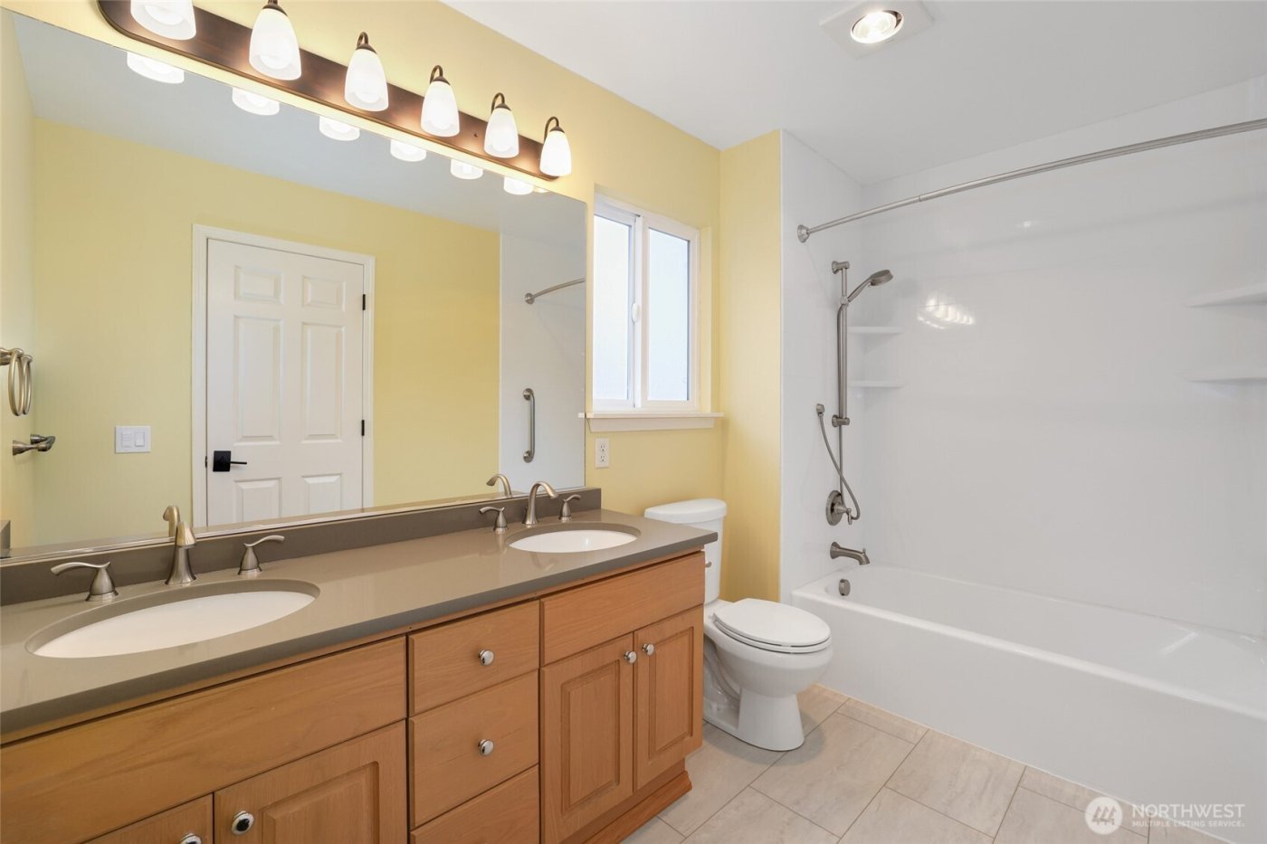 5810 Olive Avenue SE, Auburn, WA 98092