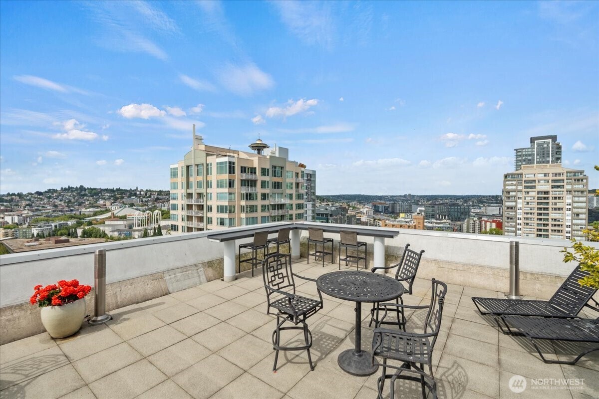 121 Vine Street #1404, Seattle, WA 98121