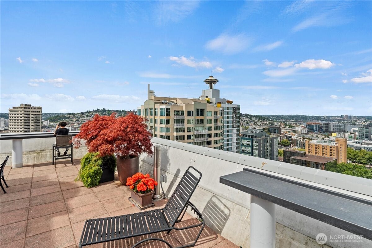 121 Vine Street #1404, Seattle, WA 98121