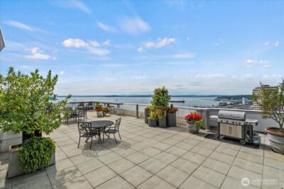 121 Vine Street #1404, Seattle, WA 98121 - Photo 4