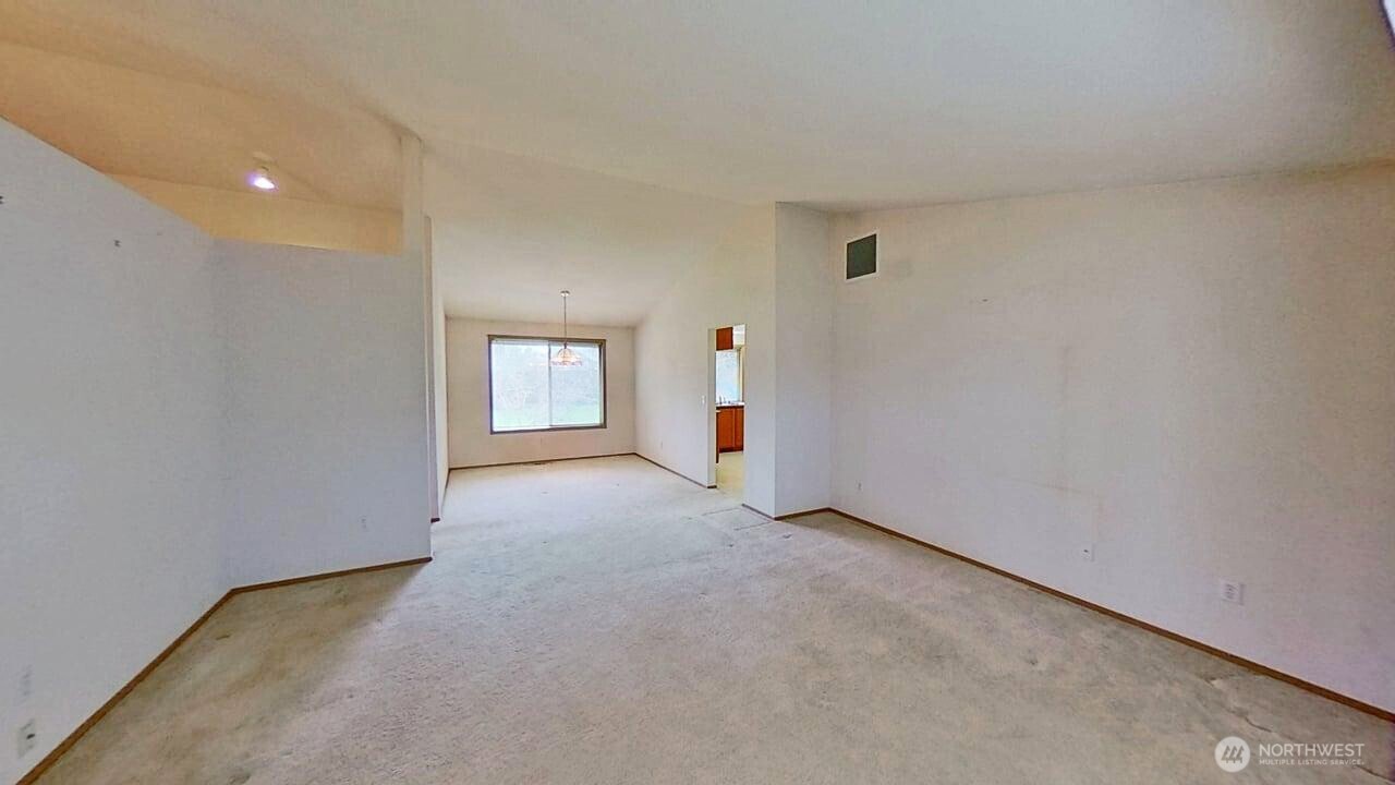 11216 223RD Avenue Ct E, Buckley, WA 98321