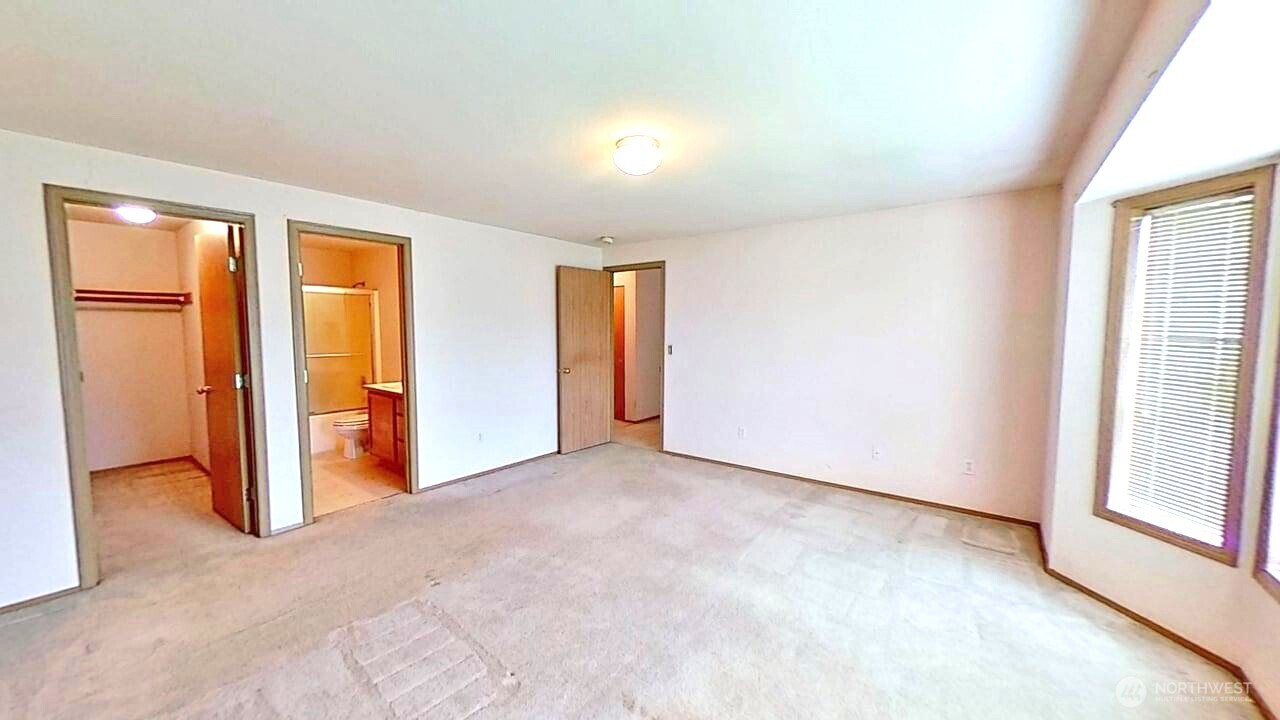 11216 223RD Avenue Ct E, Buckley, WA 98321