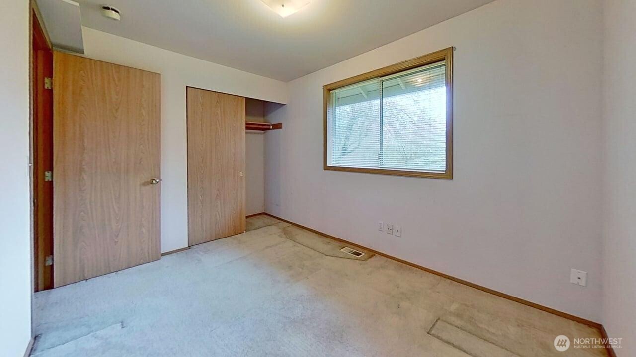 11216 223RD Avenue Ct E, Buckley, WA 98321