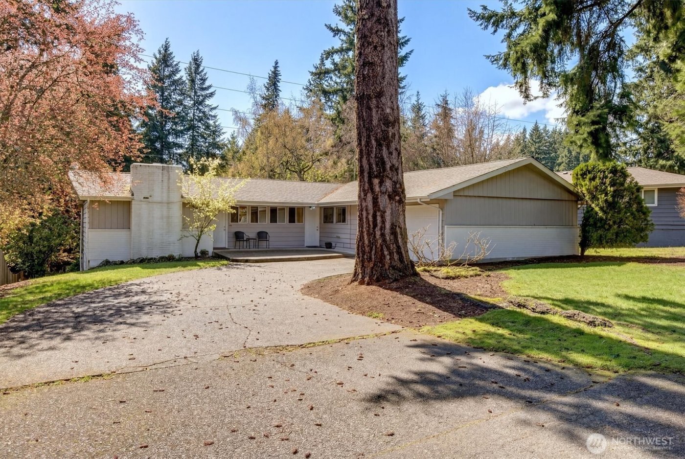 3065 124th Avenue NE, Bellevue, WA 98005-1621