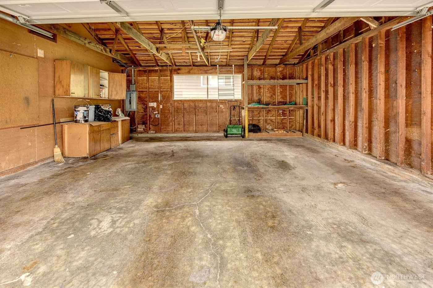 3065 124th Avenue NE, Bellevue, WA 98005-1621