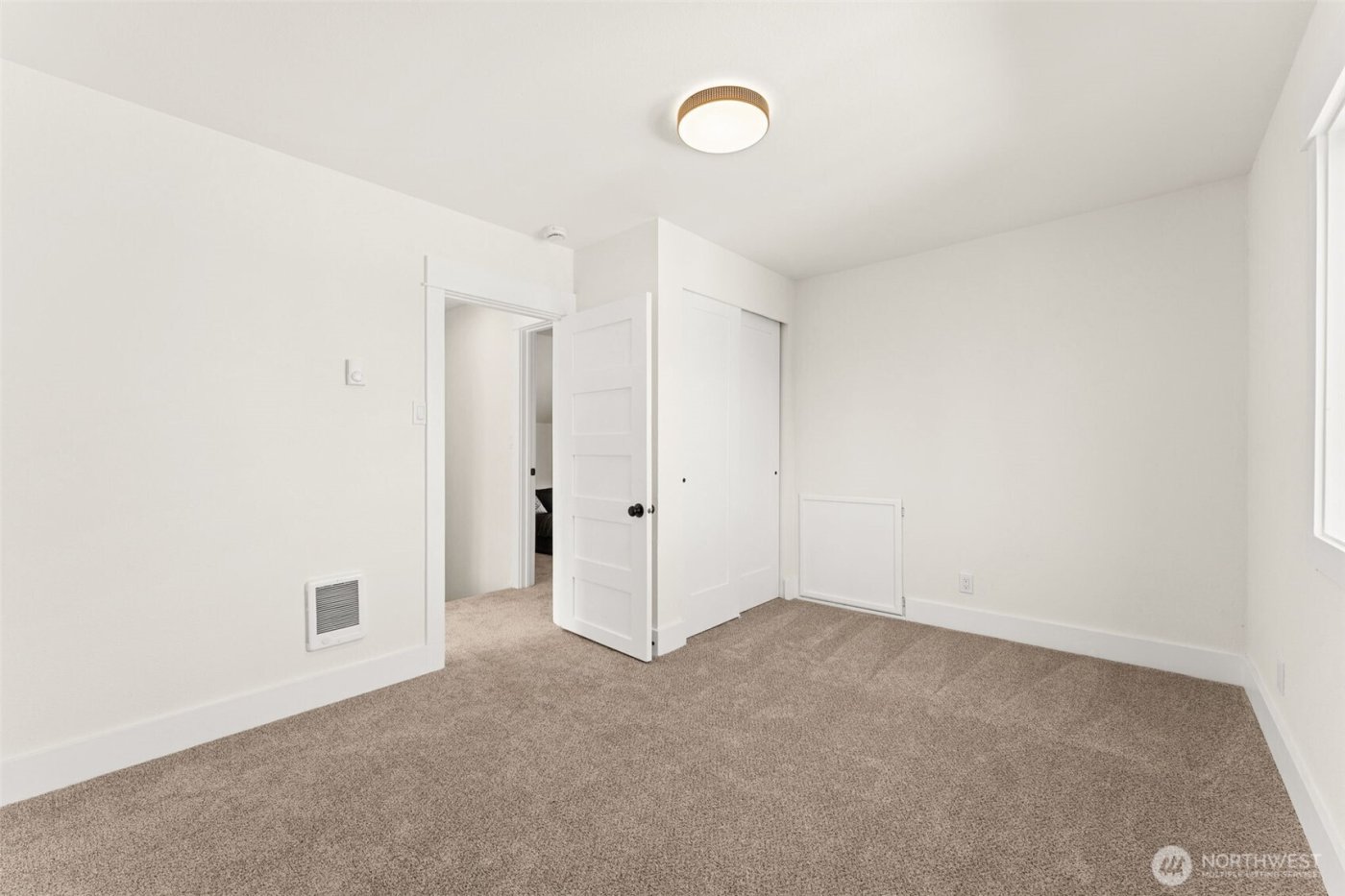 4508 N Cheyenne Street , Tacoma, WA 98407