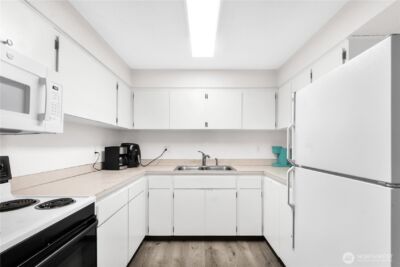 7009 181st Avenue E, Bonney Lake, WA 98391 - Photo 15