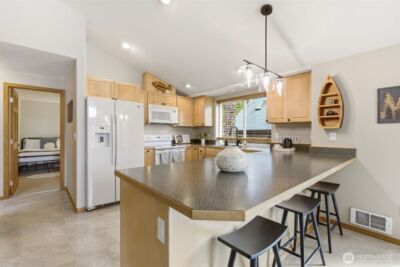 551 NE Lakeshore Drive S, Tahuya, WA 98588 - Photo 19