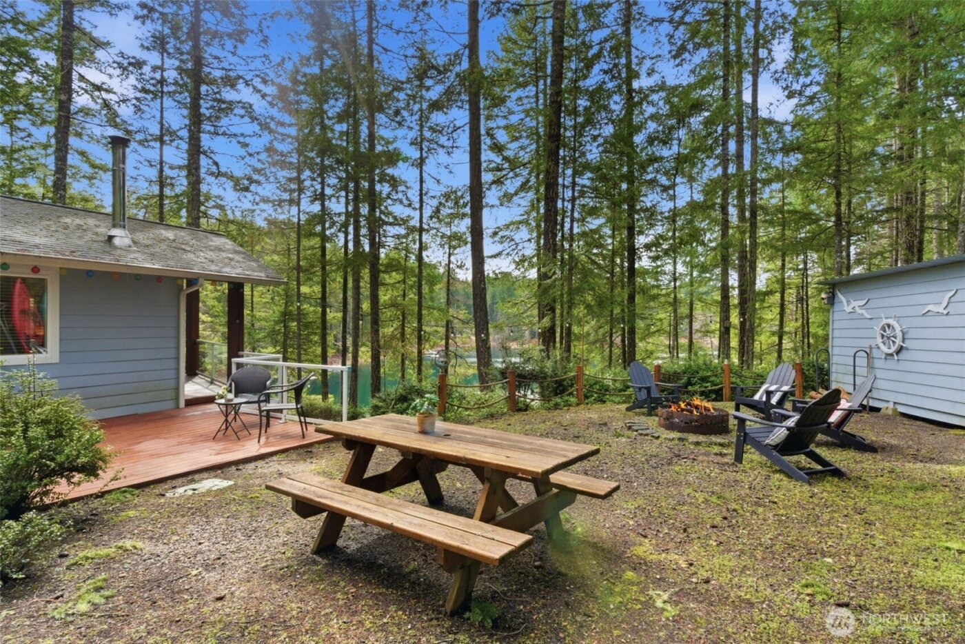 551 NE Lakeshore Drive S, Tahuya, WA 98588