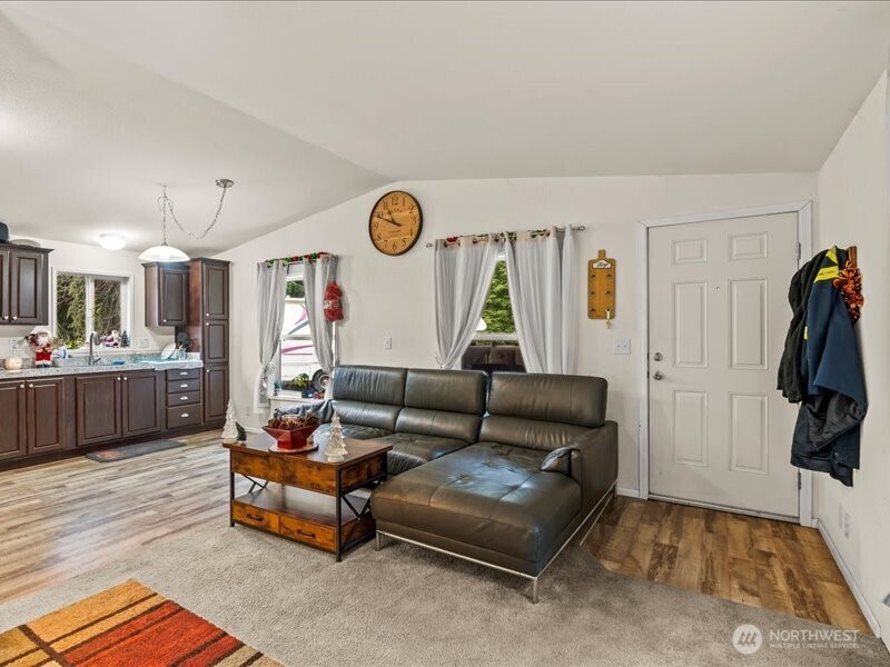 22114 S S river drive , Granite Falls, WA 98252