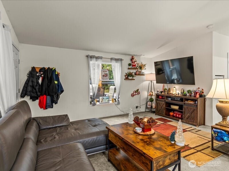 22114 S S river drive , Granite Falls, WA 98252