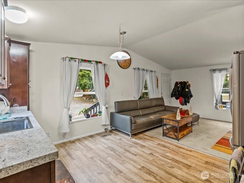 22114 S S river drive , Granite Falls, WA 98252