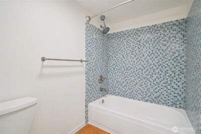 506 E Howell Street #E109, Seattle, WA 98122 - Photo 12