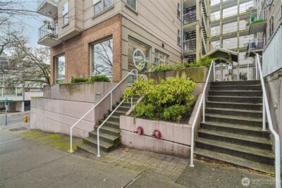 506 E Howell Street #E109, Seattle, WA 98122 - Photo 18