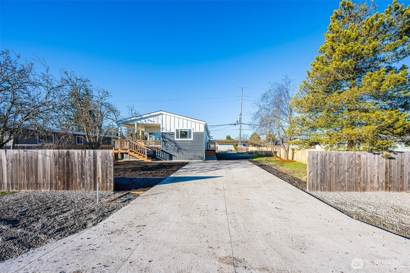 225 N Matriotti Avenue , Sequim, WA 98382