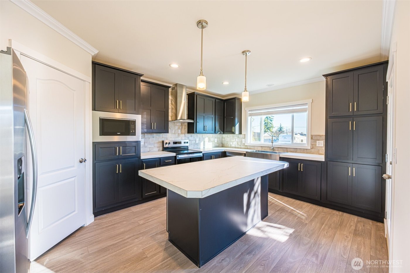 225 N Matriotti Avenue , Sequim, WA 98382