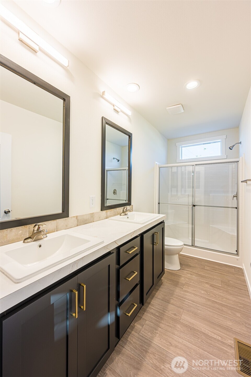 225 N Matriotti Avenue , Sequim, WA 98382