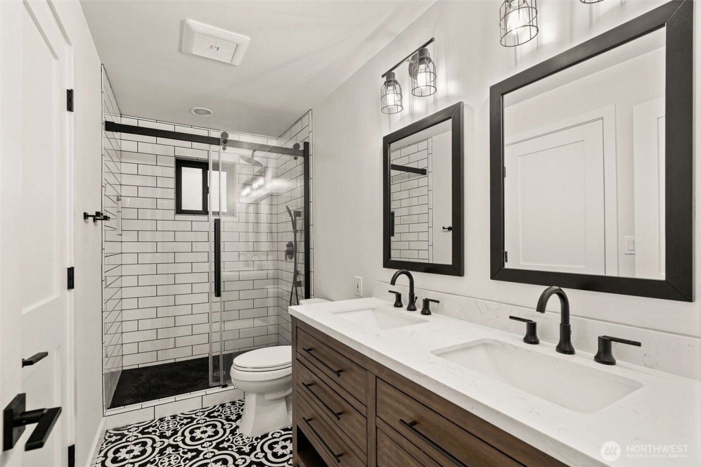 19125 94th Avenue W, Edmonds, WA 98020