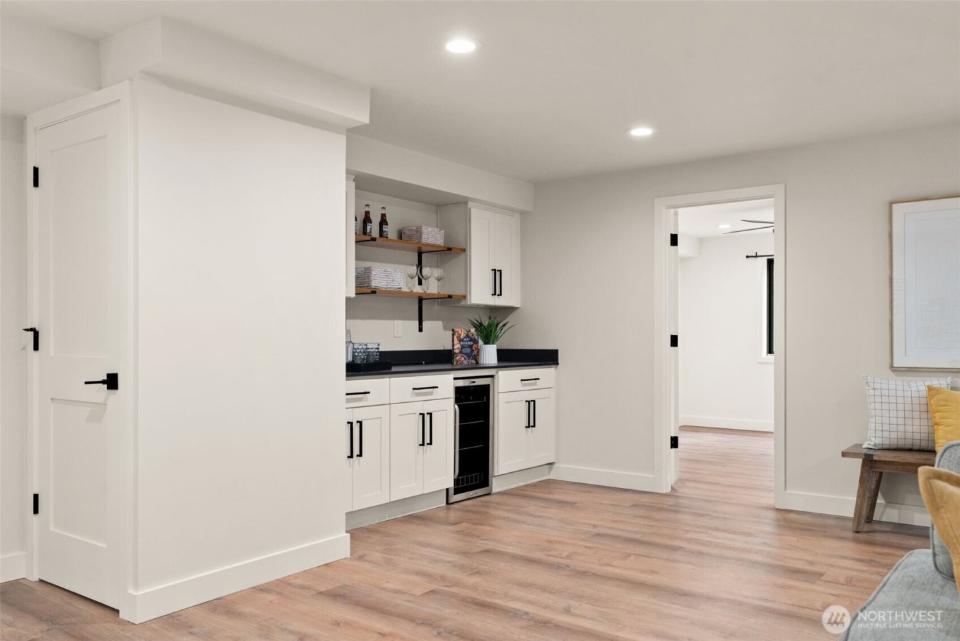 19125 94th Avenue W, Edmonds, WA 98020