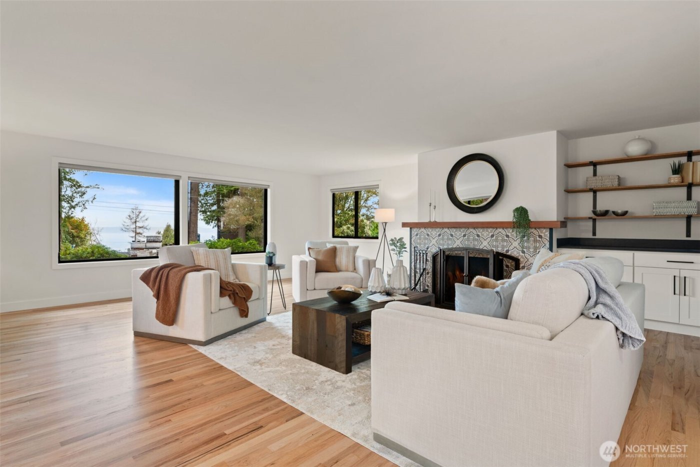 19125 94th Avenue W, Edmonds, WA 98020