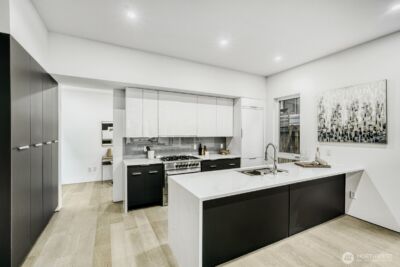 1114 26th Avenue #C, Seattle, WA 98122 - Photo 6