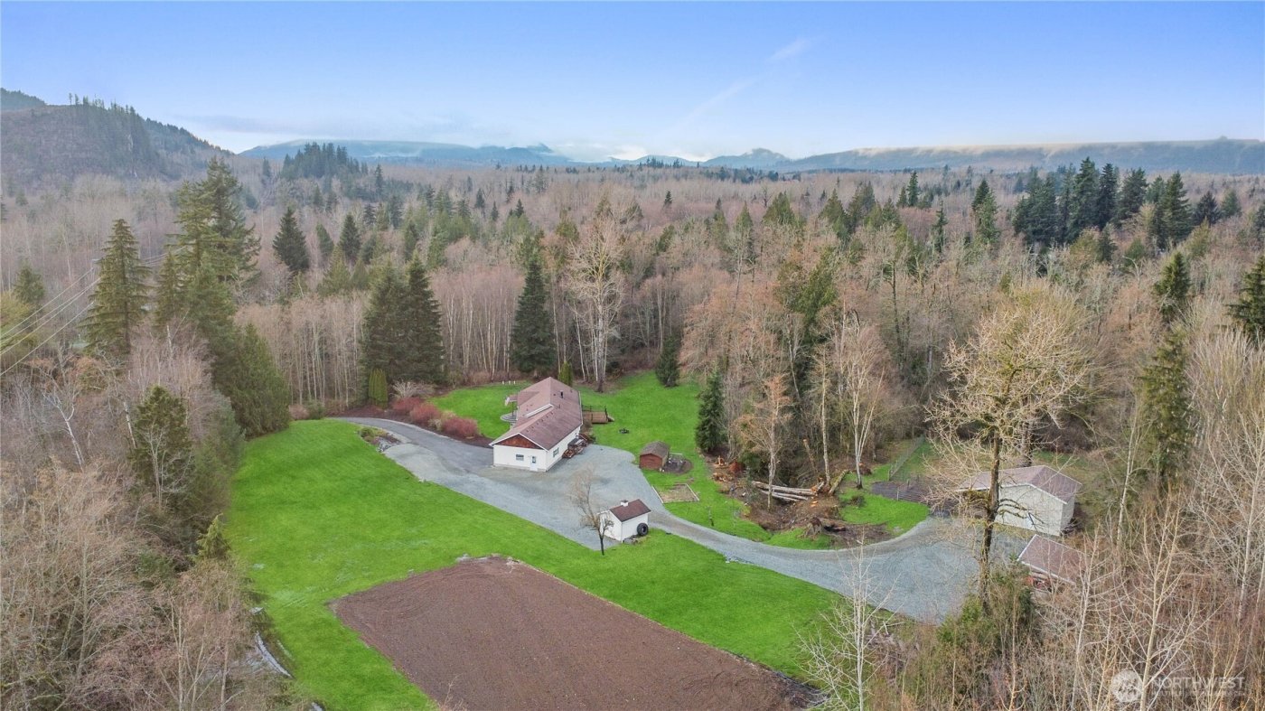 7203 Erna Lane , Sedro Woolley, WA 98284