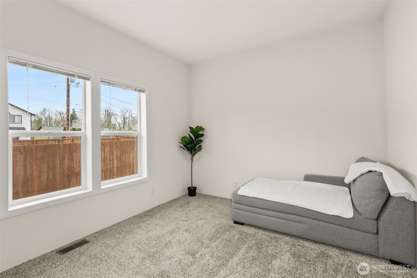 1257 SW Elzina Street , Chehalis, WA 98532