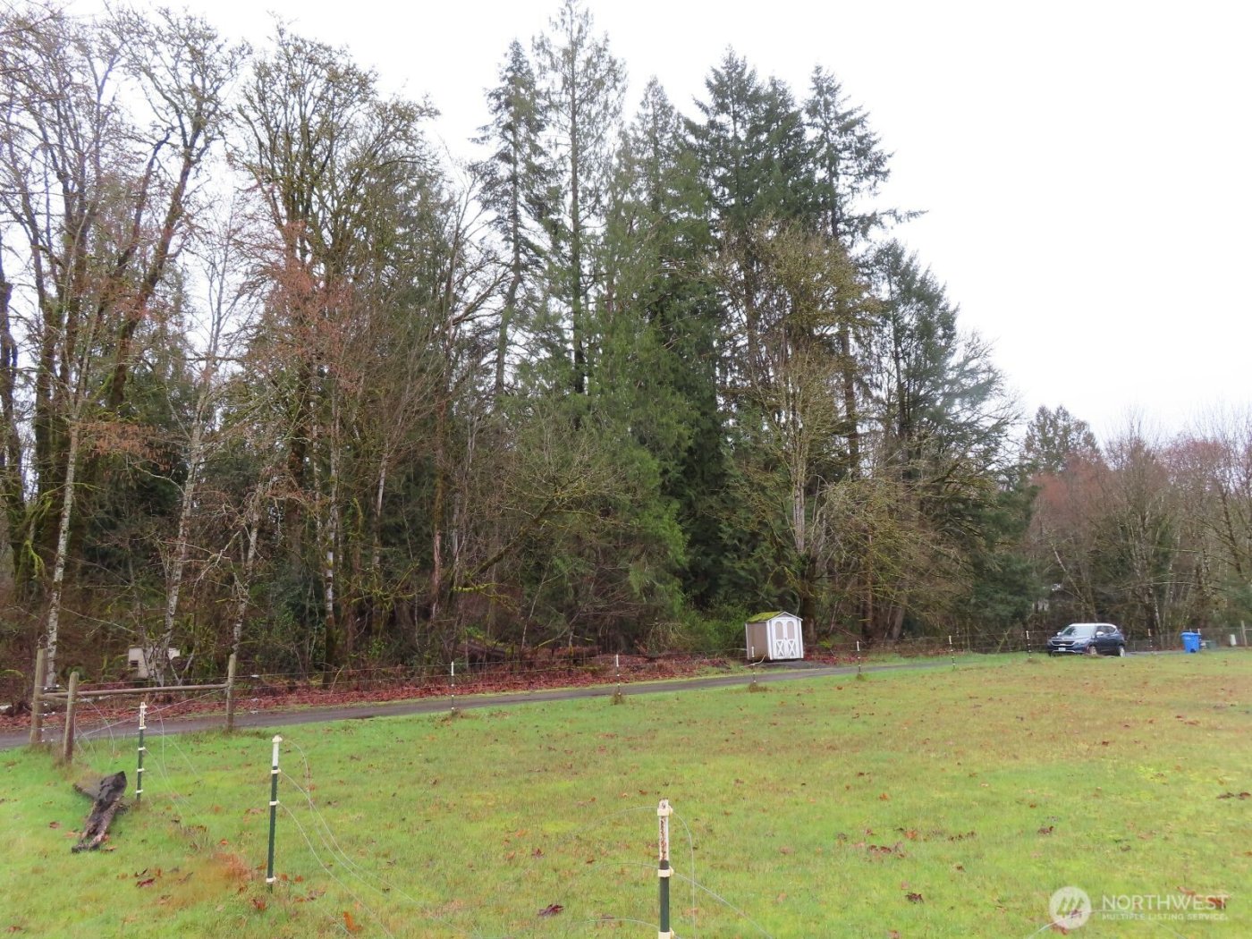 235 Anchor Road , Castle Rock, WA 98611