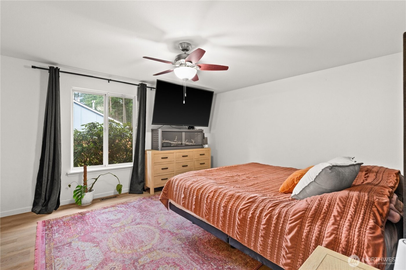 19411 112th Avenue E, Graham, WA 98338