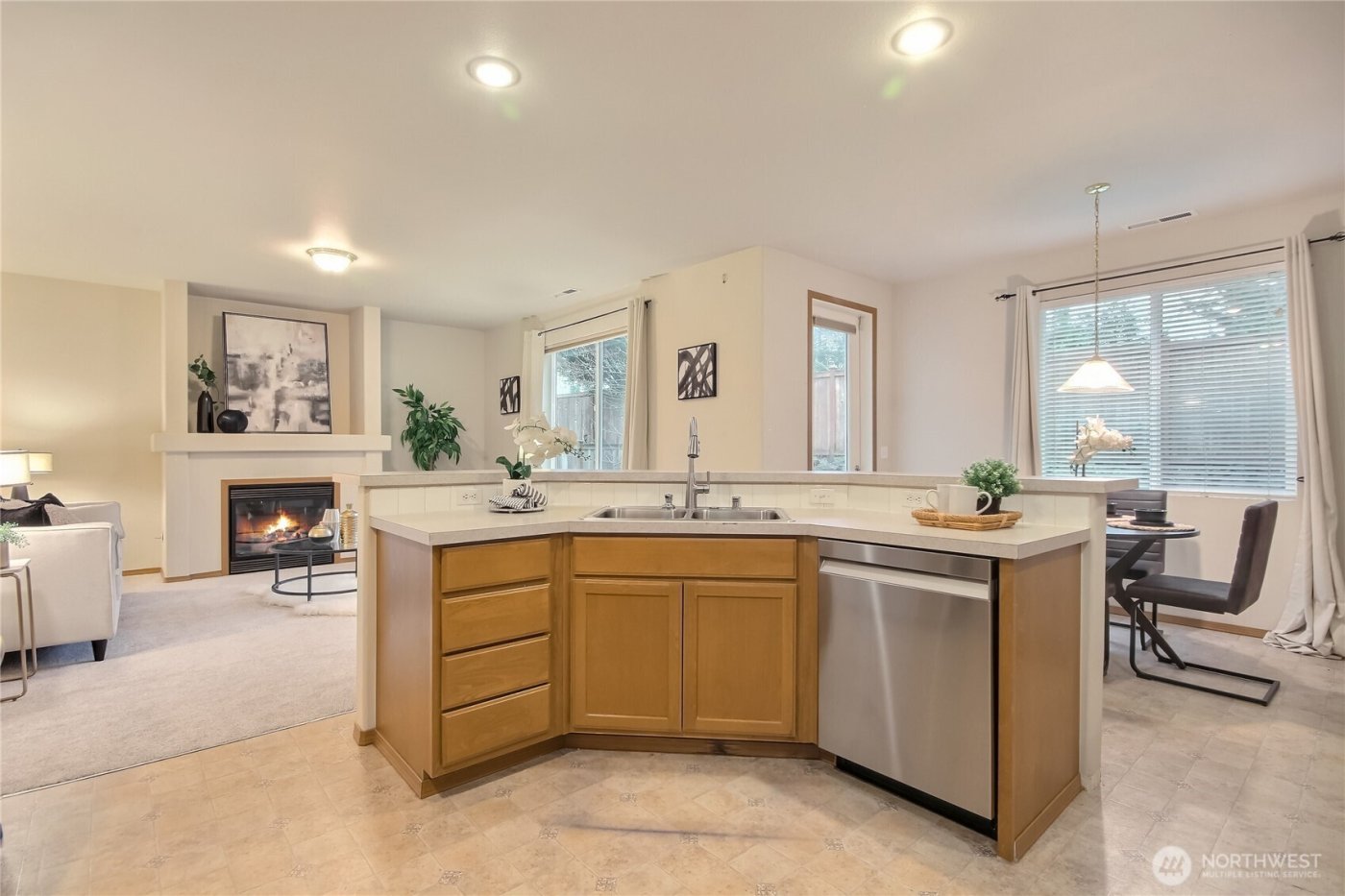 22817 SE 271st Place , Maple Valley, WA 98038