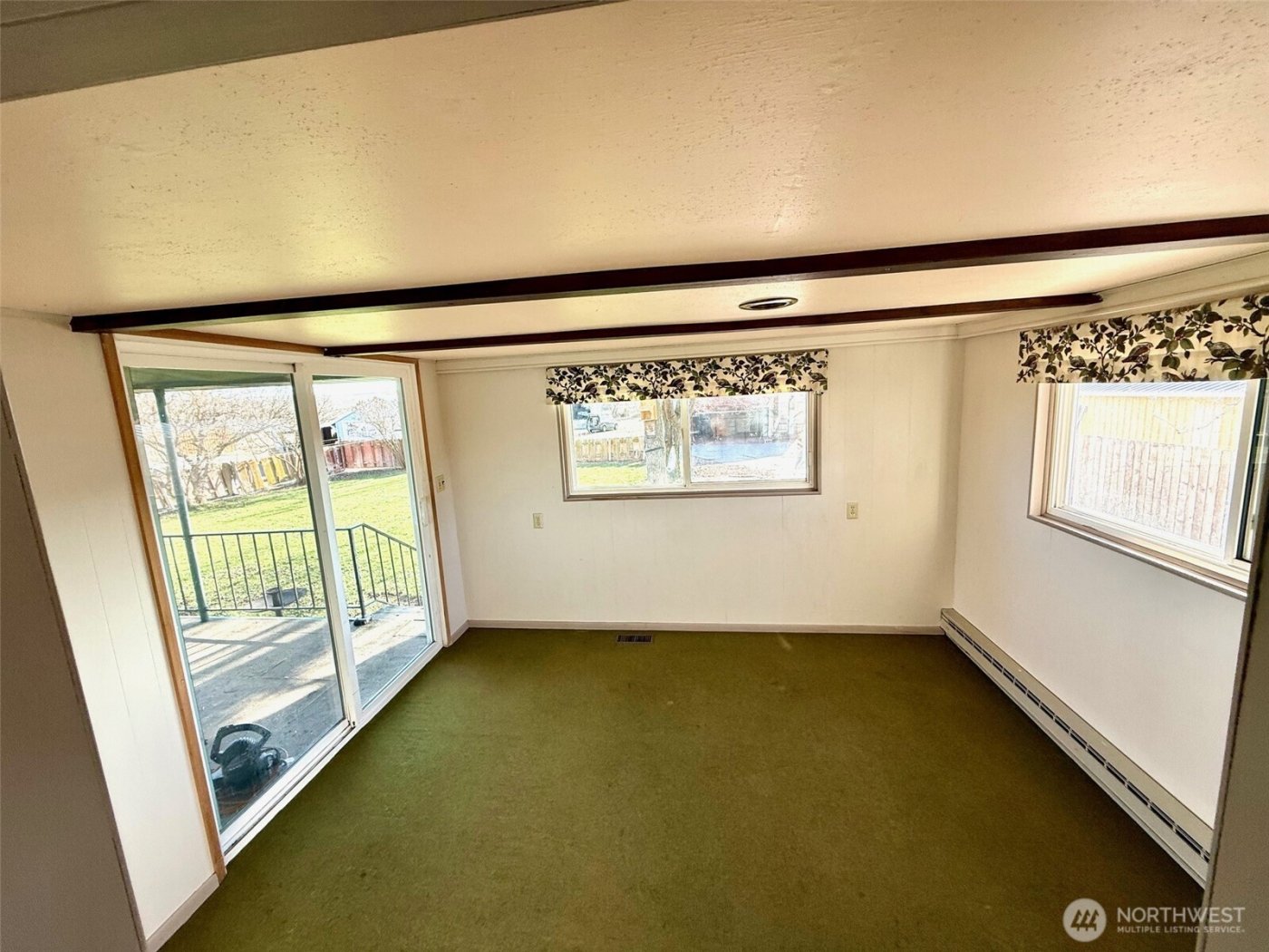 1006 E Dobson Road , Odessa, WA 99159