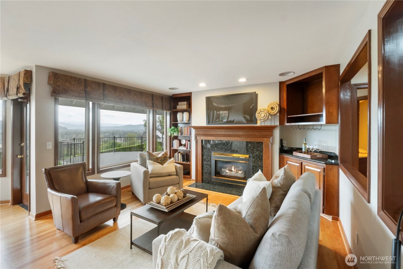 11618 Jennifer Court E, Puyallup, WA 98374