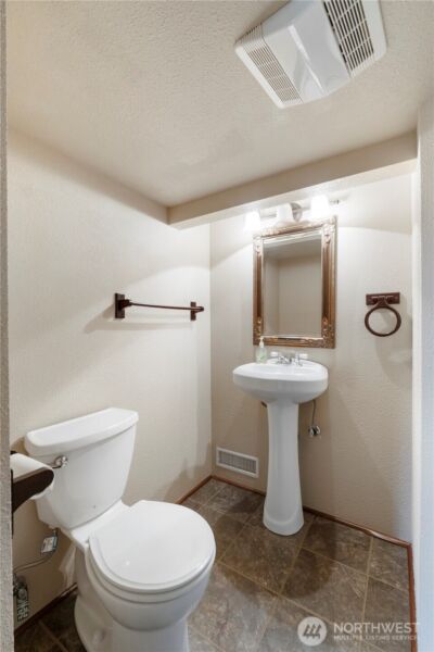 11618 Jennifer Court E, Puyallup, WA 98374 - Photo 36